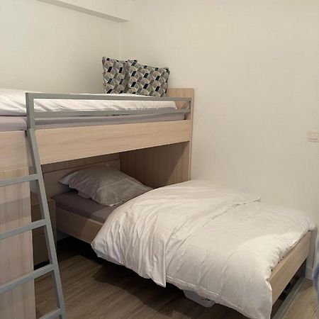 Double View Apartment บลังเคนเบอร์เก ภายนอก รูปภาพ